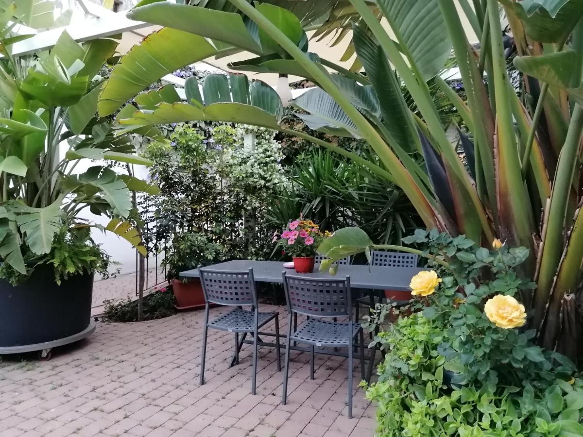 La Foresteria Garden Boutique B&B Katánie Exteriér fotografie