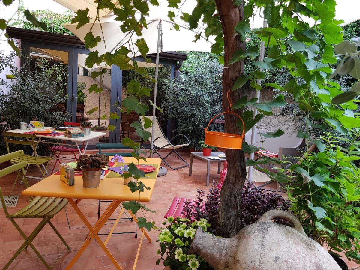 La Foresteria Garden Boutique B&B Katánie Exteriér fotografie